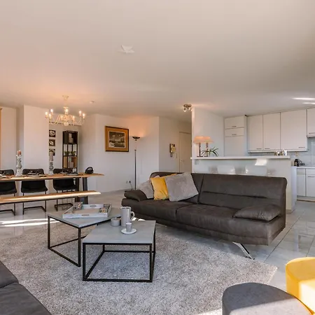 Huswell - Spacious & Modern Sea View With Garage Ostend